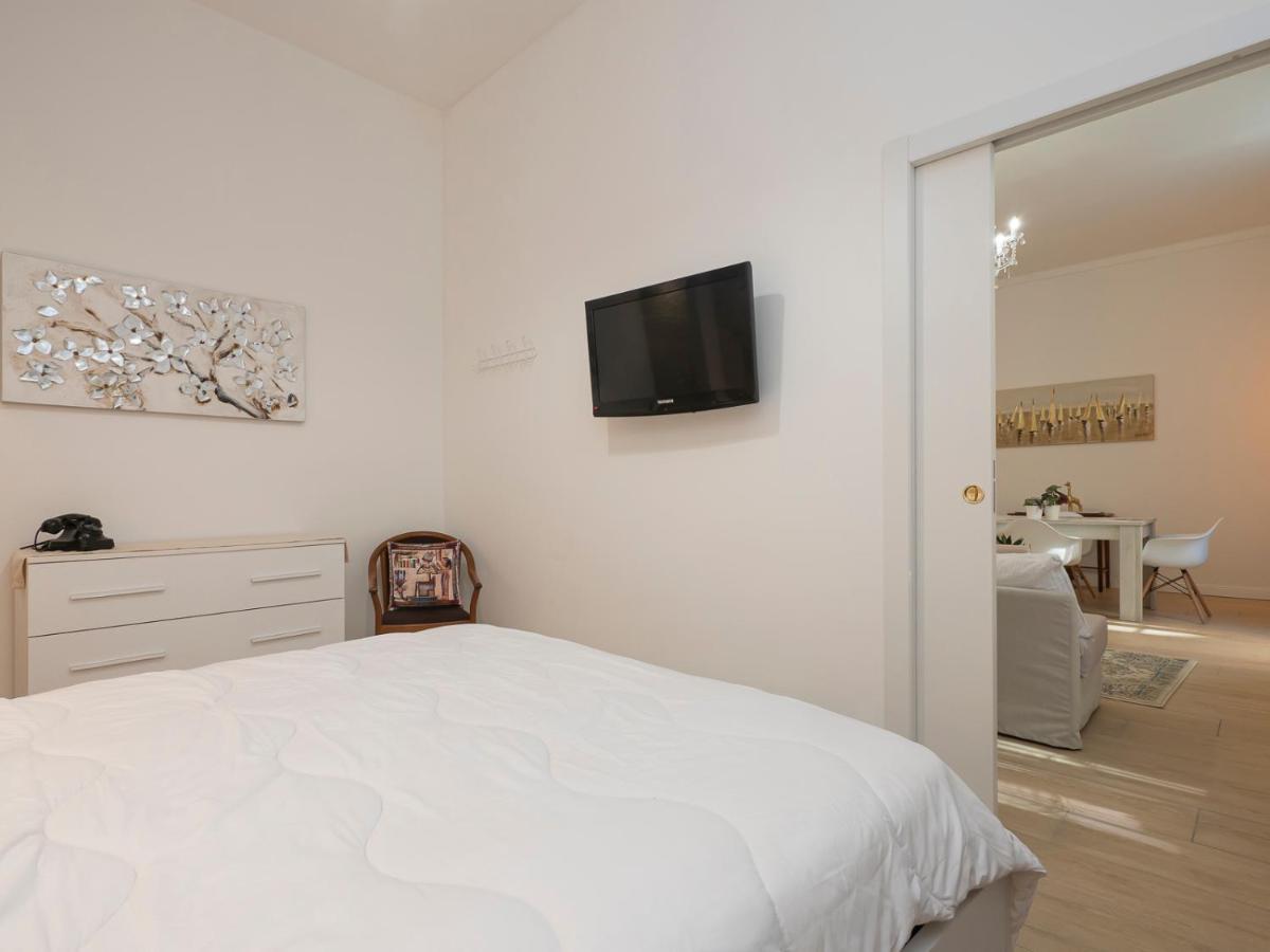 White Loft Near Duomo Orti 14 Apartment Milan Exterior photo